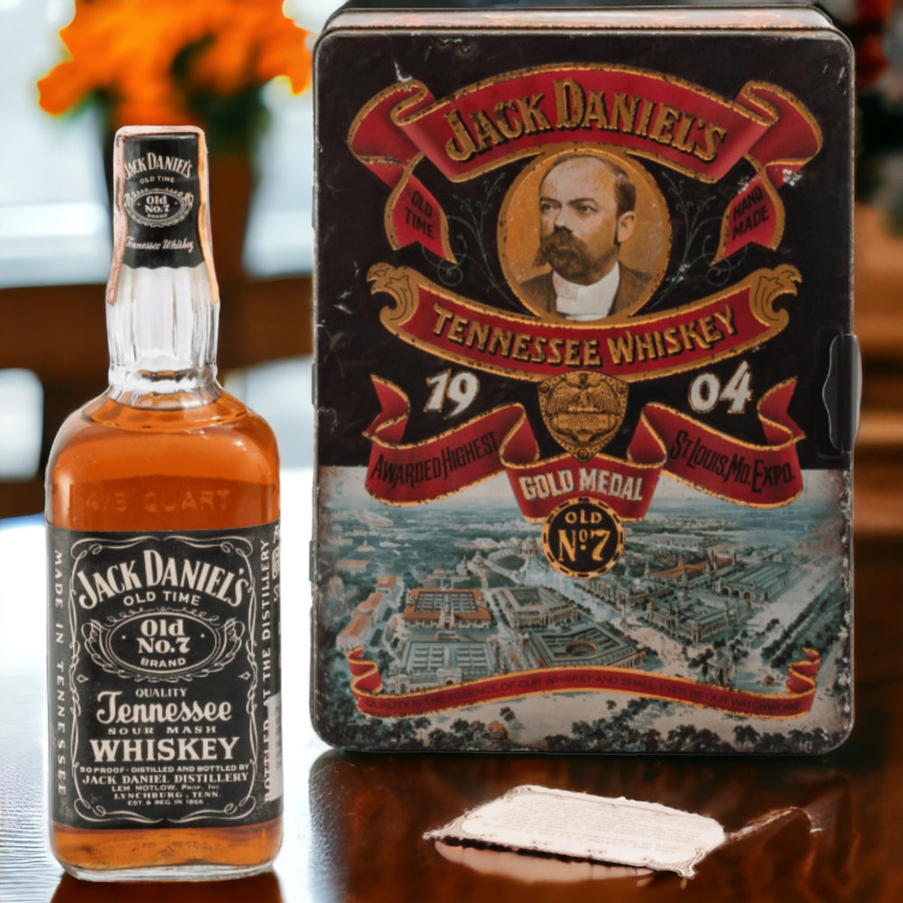 Jack Daniels Old No.7 1904 St Louis Gold Medal Gift Tin 1970s - Rue Pinard
